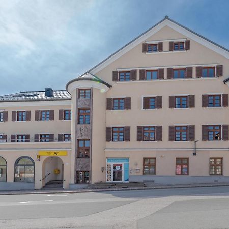 Post Residence Apartments By All In One Apartments Цел ам Зее Екстериор снимка