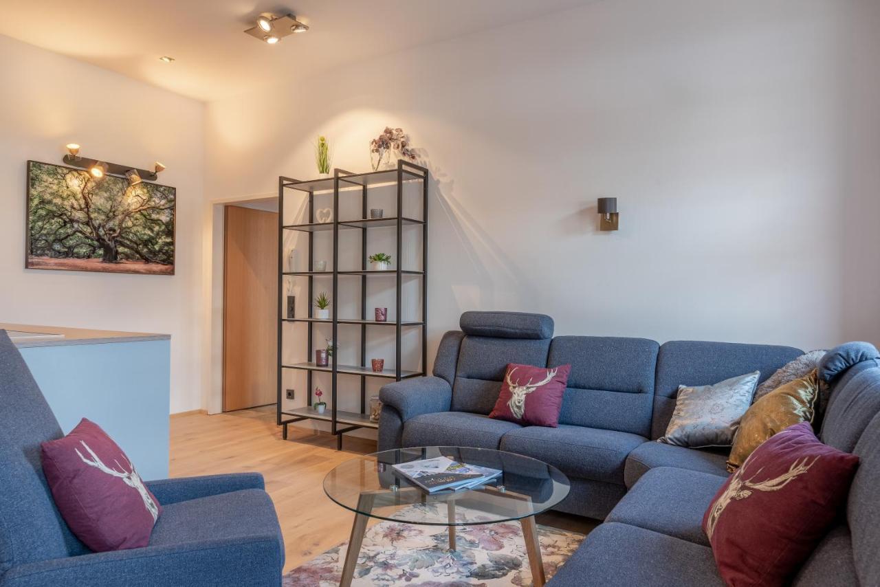 Post Residence Apartments By All In One Apartments Цел ам Зее Екстериор снимка