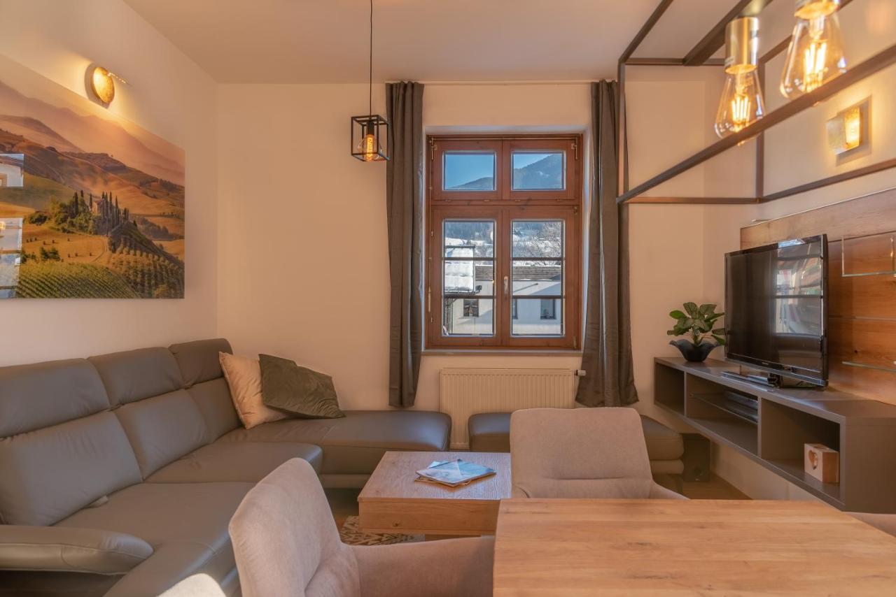 Post Residence Apartments By All In One Apartments Цел ам Зее Екстериор снимка