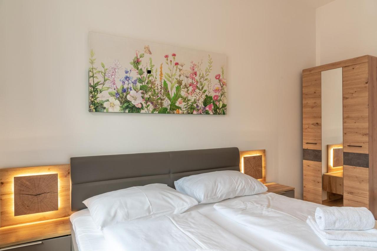 Post Residence Apartments By All In One Apartments Цел ам Зее Екстериор снимка