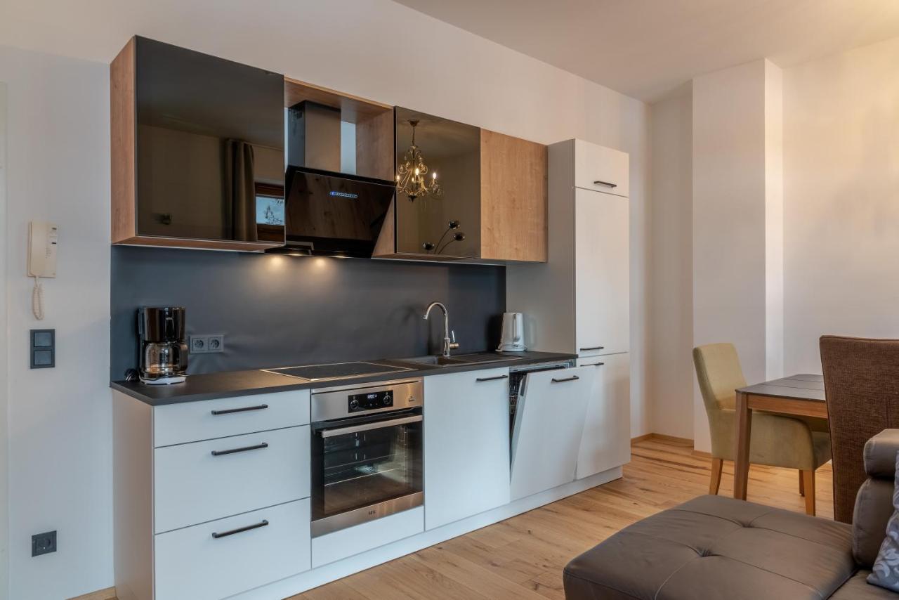 Post Residence Apartments By All In One Apartments Цел ам Зее Екстериор снимка